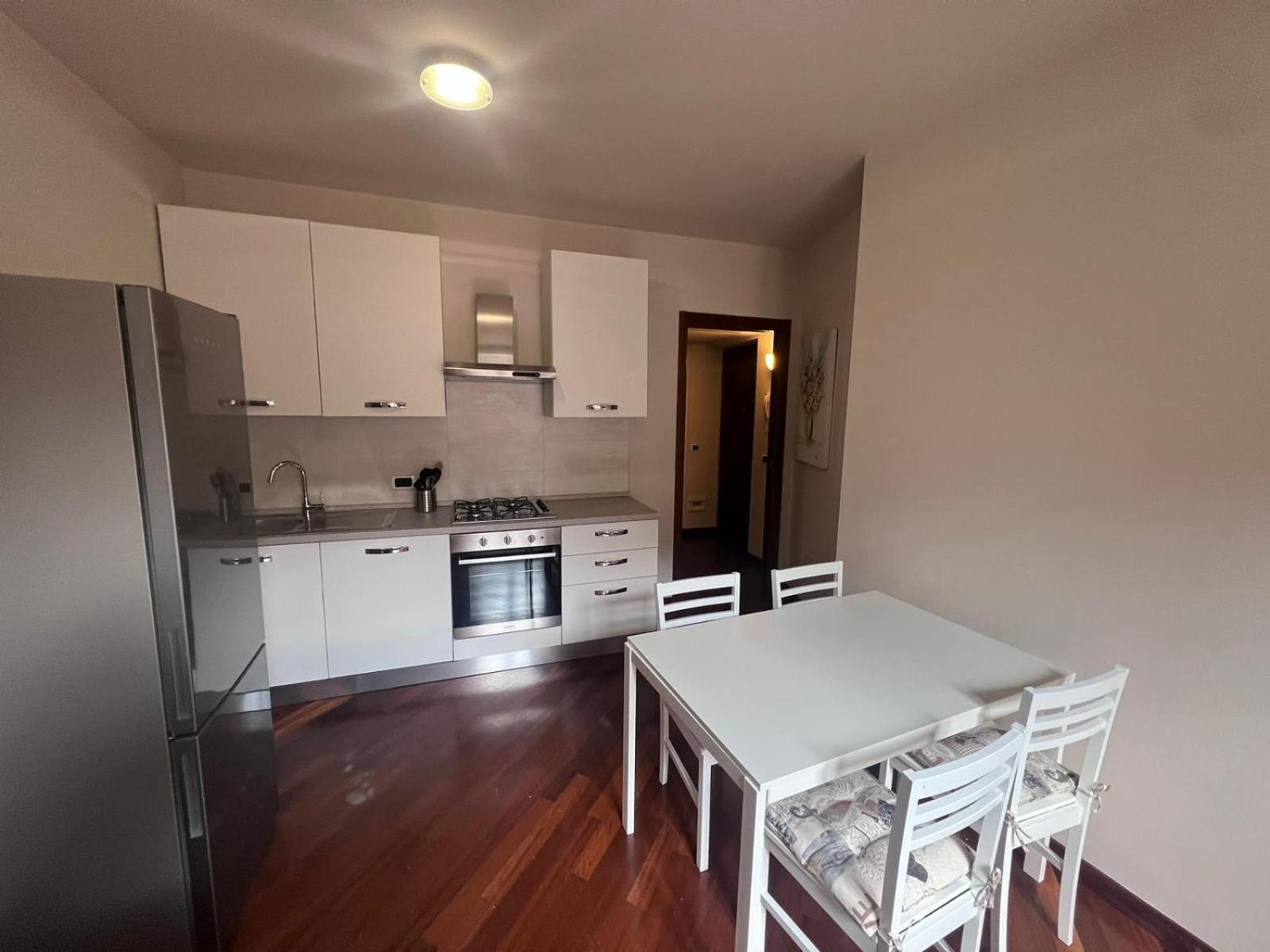 Lecco Holiday Apartment エクステリア 写真